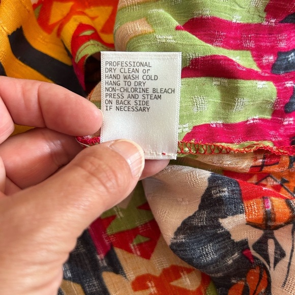 Christian Siriano Colorful Geometric Aztec Blouse Size 1X - Picture 8 of 11